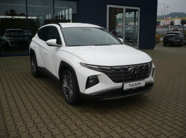 TUCSON - Freedom - 1,6 T-GDI 110 kW 4×2 - Černý - Atlas White