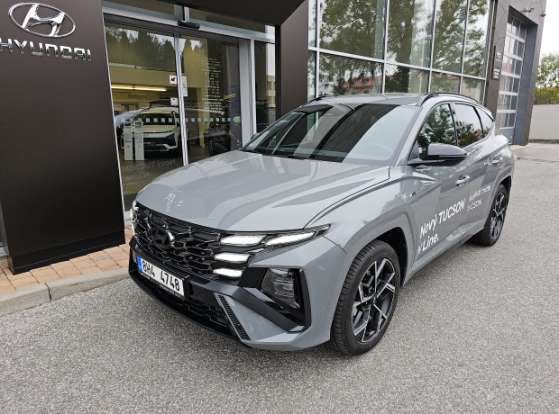 Nový TUCSON - N Line Style - 1,6 T-GDI 118 kW 4×4 - Černý - Shadow Gray
