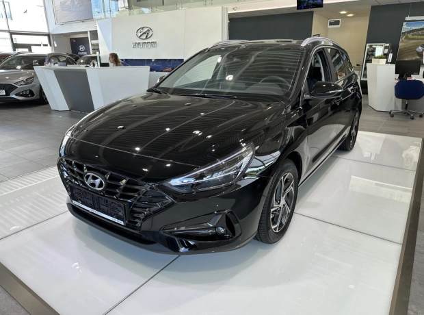 i30 Kombi - Smart - 1,0 T-GDI 88 kW 4×2 - Černý - Abyss Black Pearl