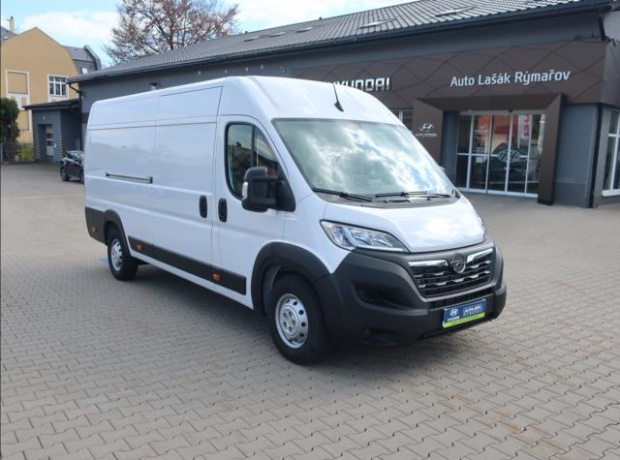 Opel Movano